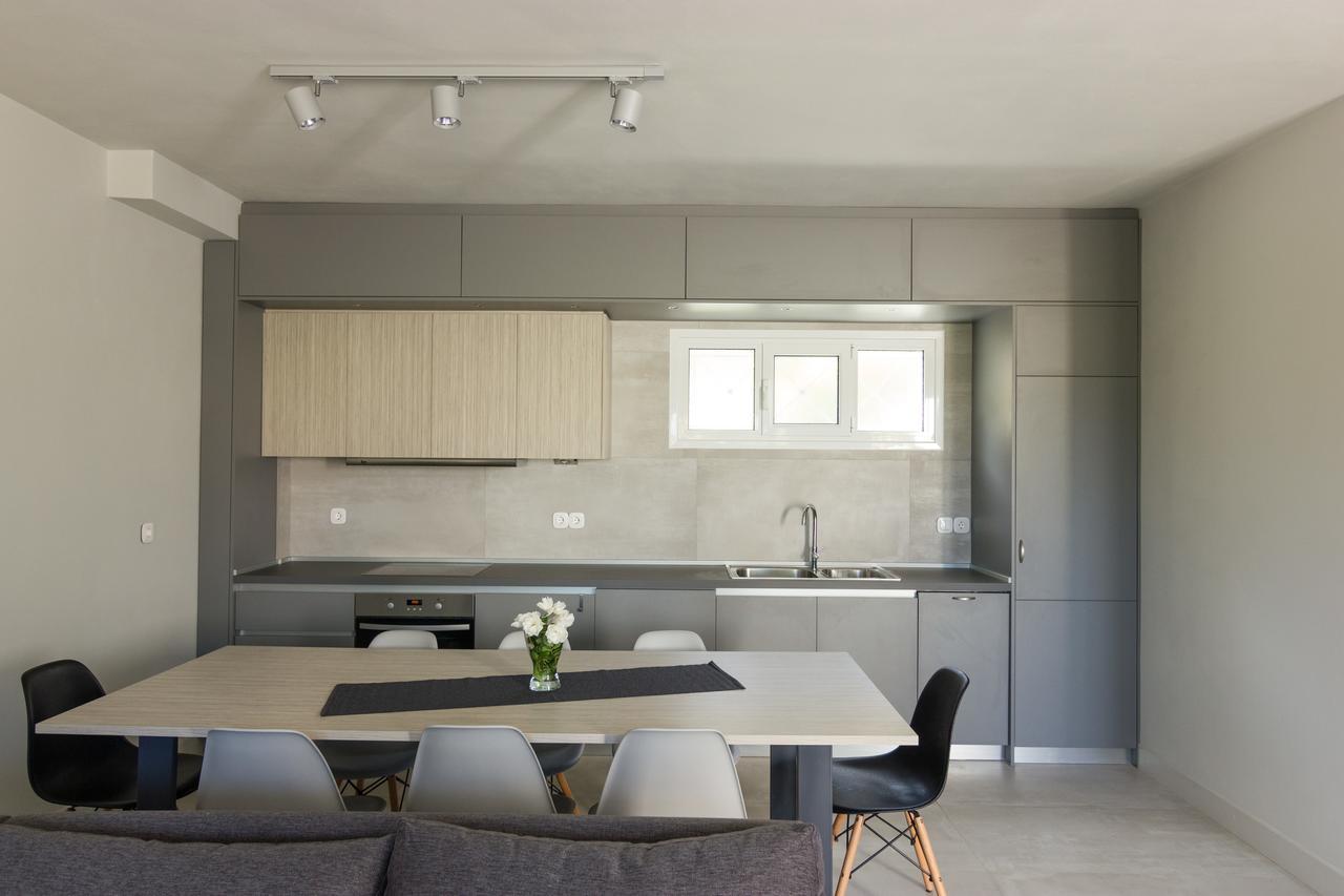 Amera - Troumpas Family Apartments Леонидион Экстерьер фото